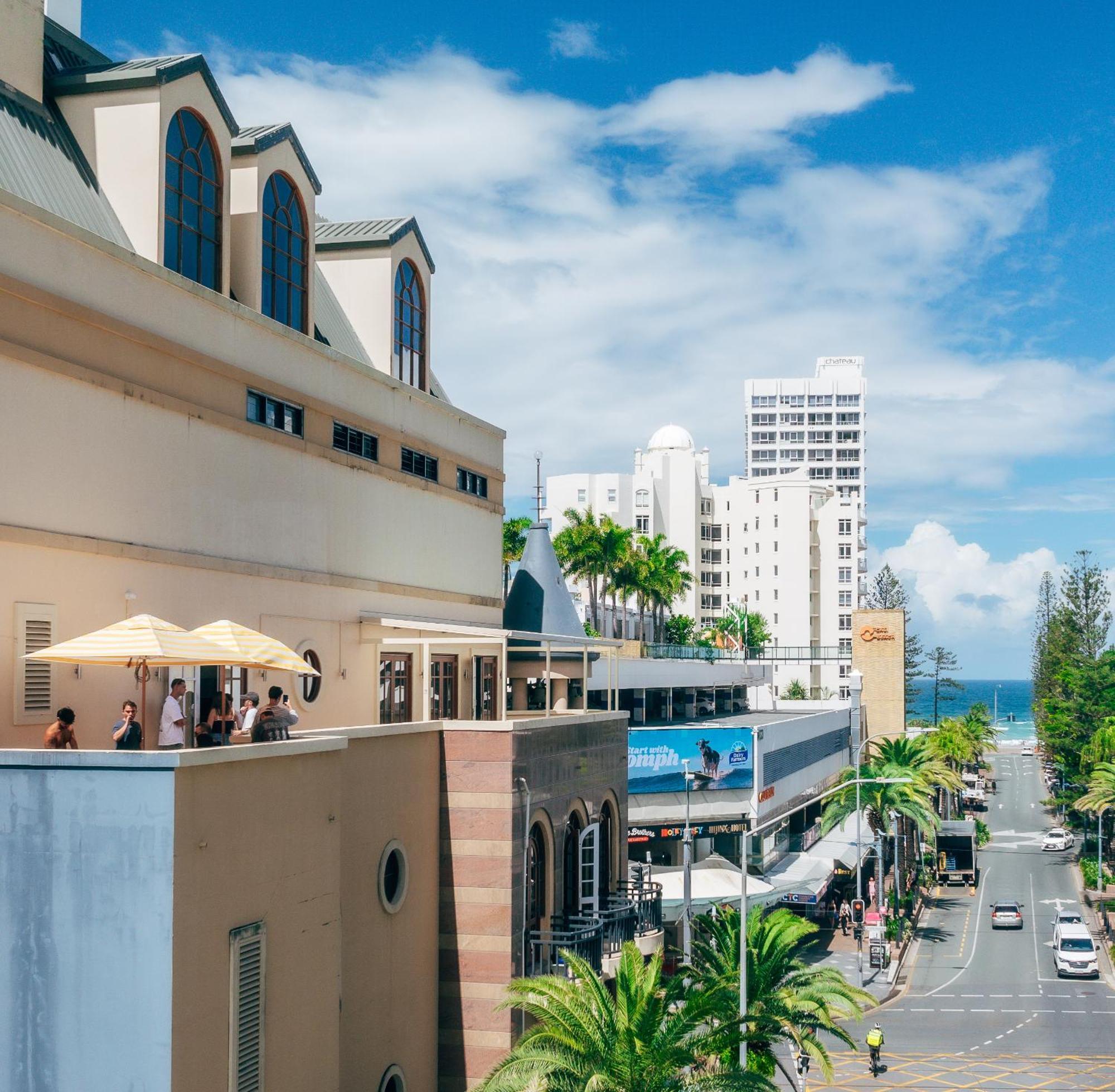 Maze Backpackers - Gold Coastホステル エクステリア 写真